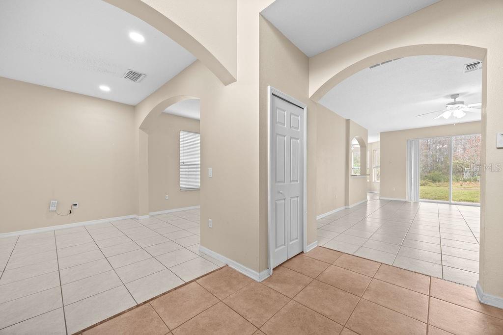 Image 16 of 50 For 12948 Moss Park Ridge Drive