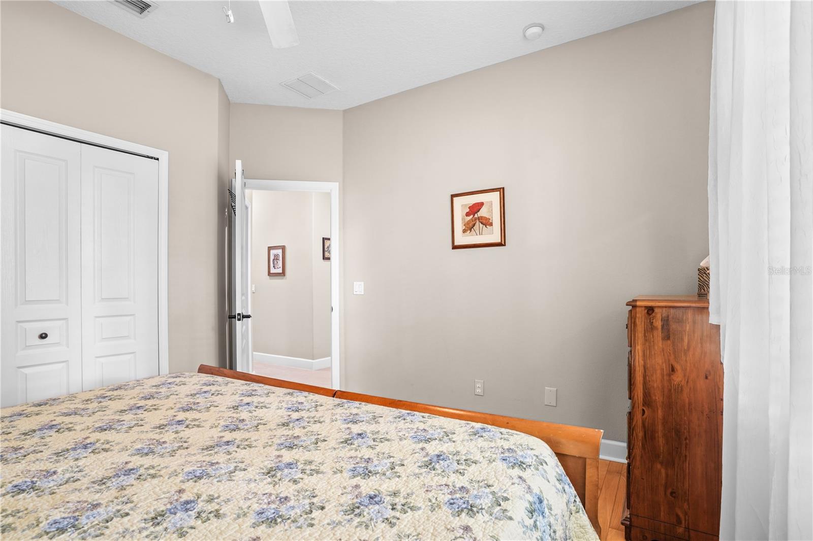 Image 28 of 57 For 803 Blairmont Lane