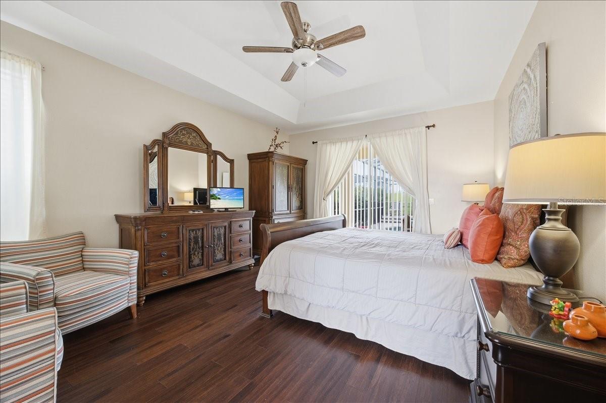 Image 7 of 28 For 722 Brighton Drive