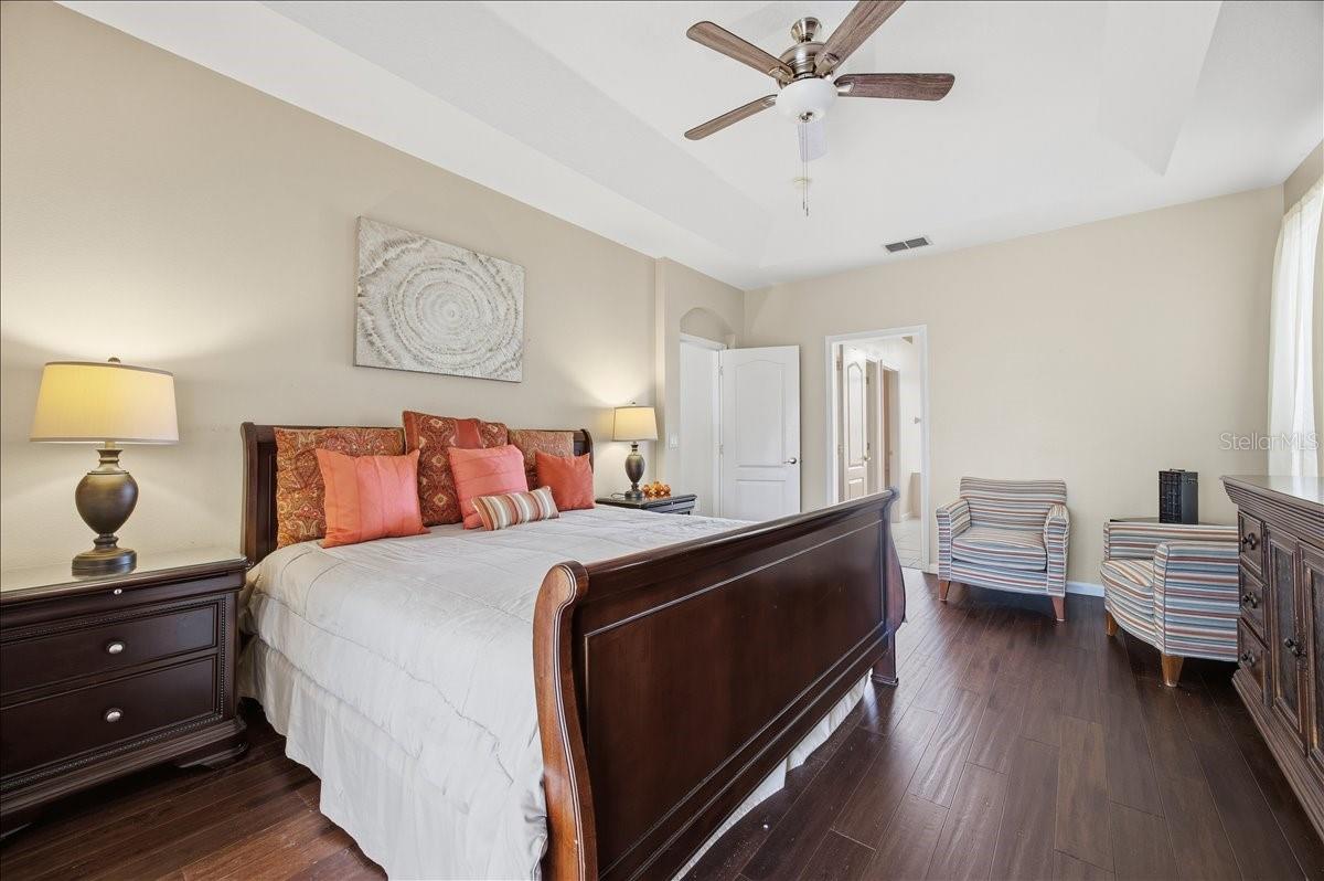 Image 8 of 28 For 722 Brighton Drive