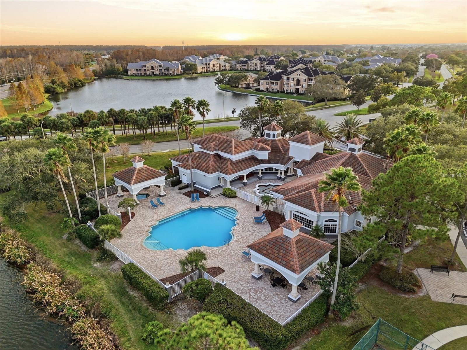 Image 13 of 14 For 14013 Fairway Island Drive 427
