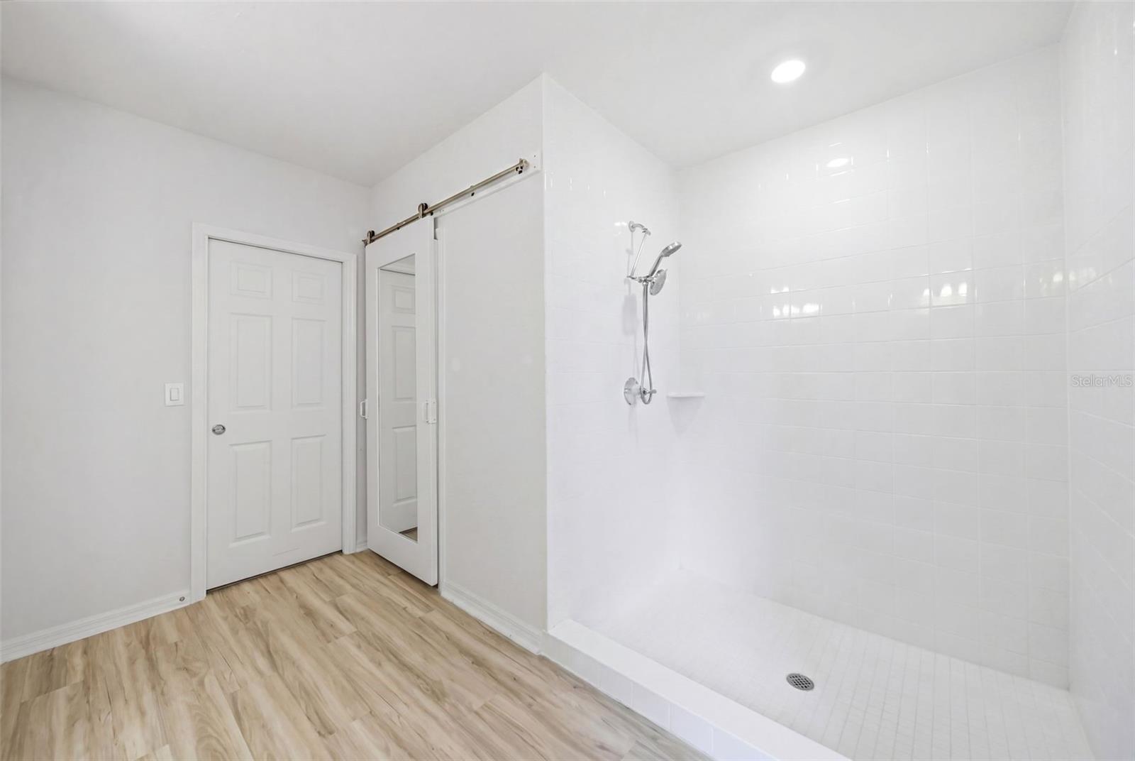 Image 13 of 23 For 1862 Daystar Drive