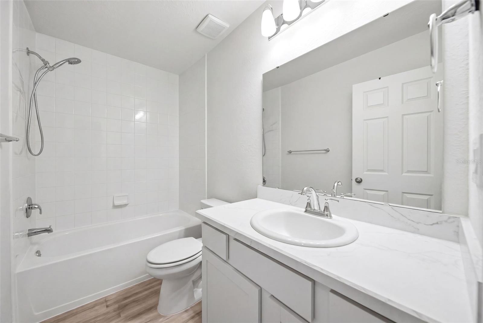 Image 20 of 23 For 1862 Daystar Drive