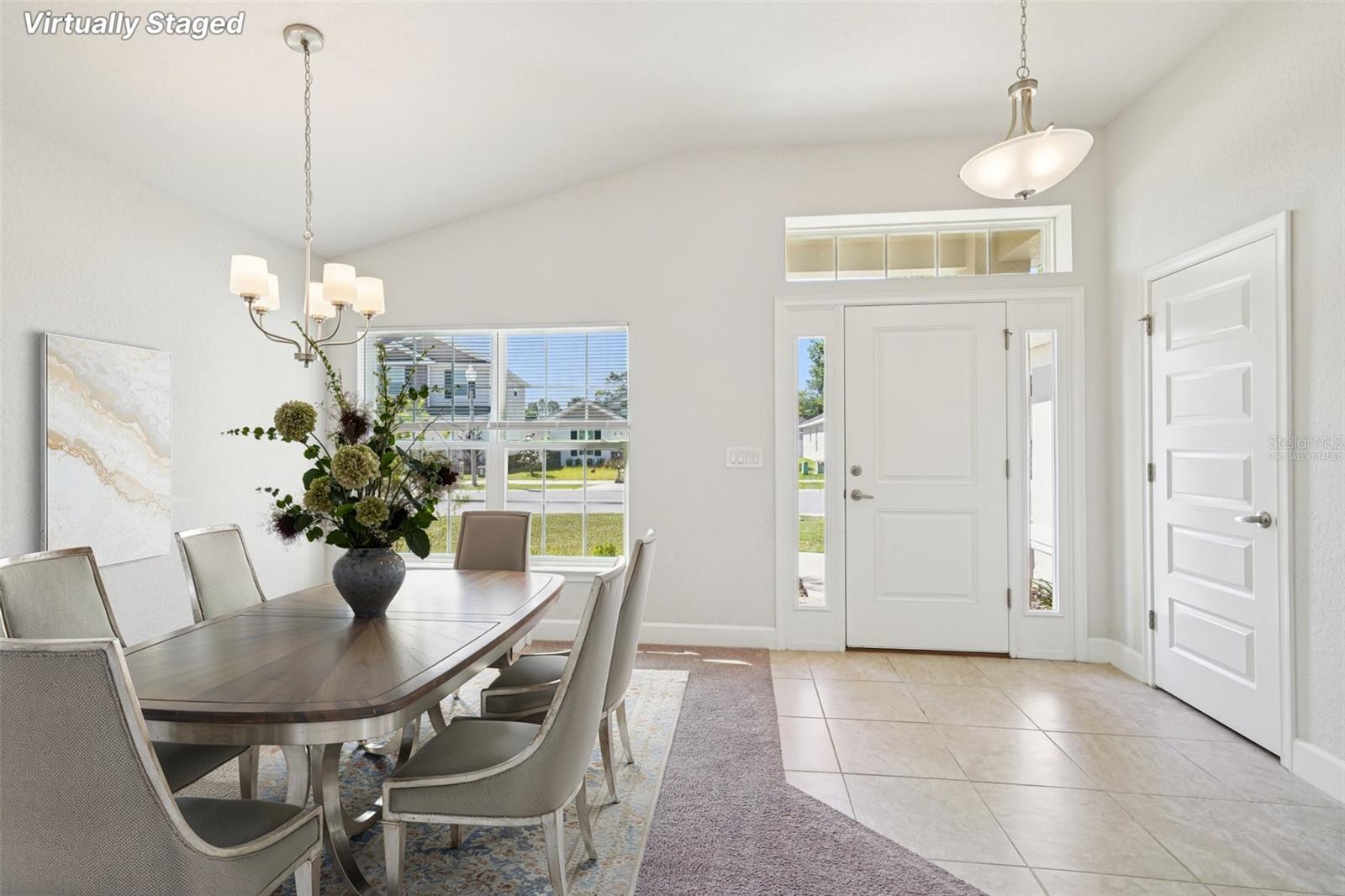 Image 3 of 27 For 4588 25th Loop