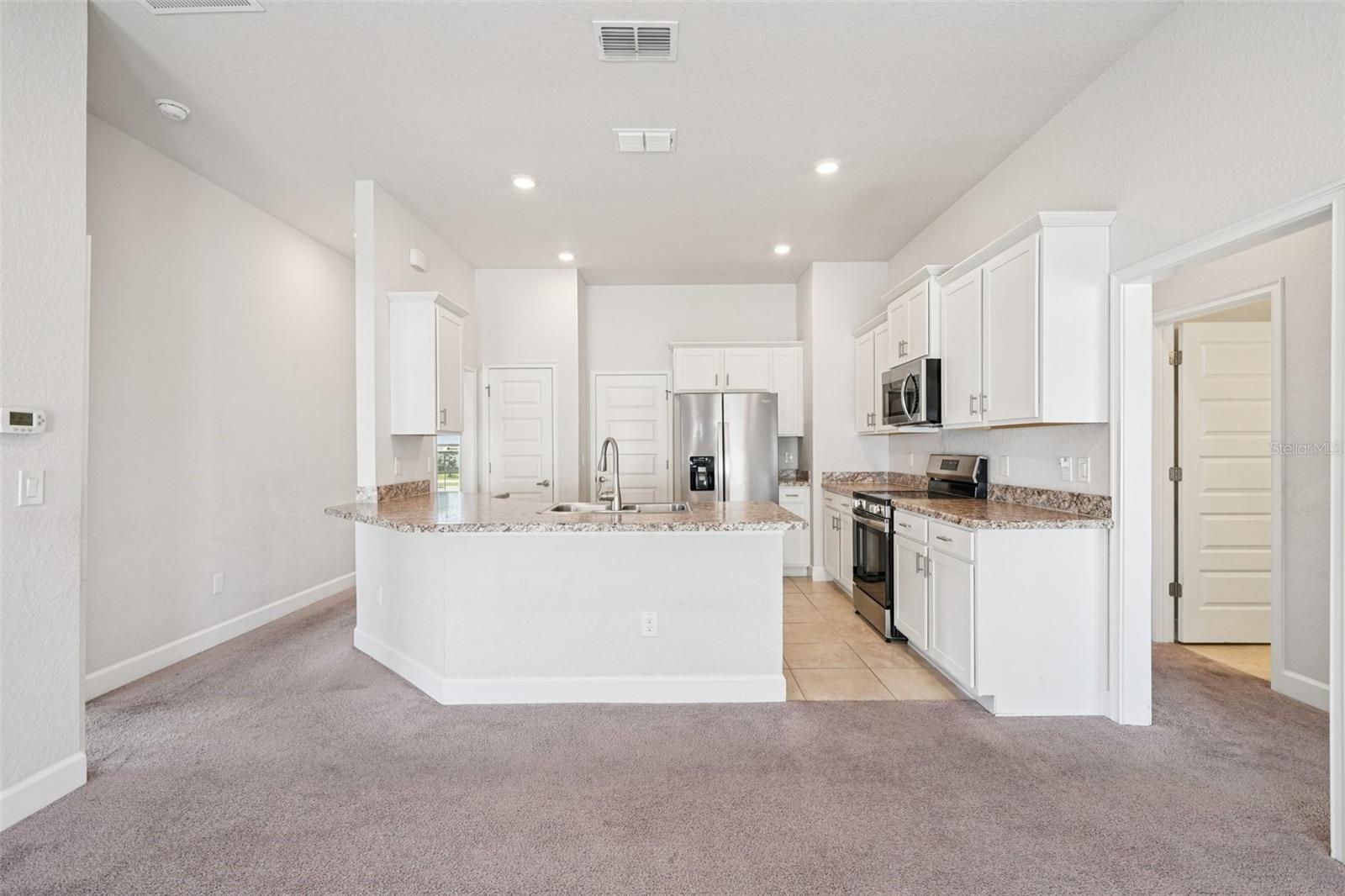 Image 9 of 27 For 4588 25th Loop