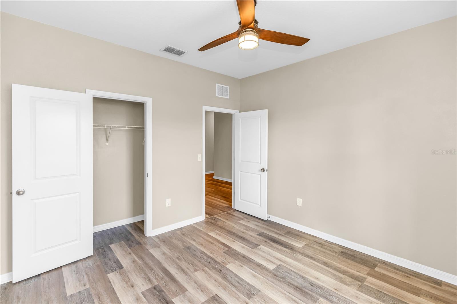 Image 10 of 31 For 2855 Neverland Drive