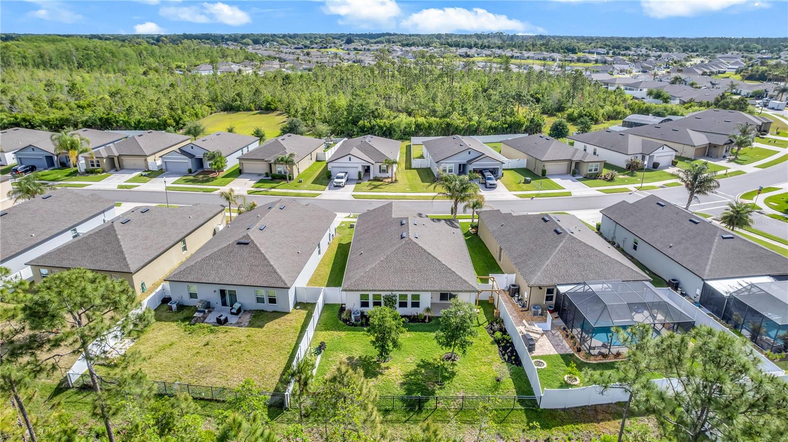 Image 26 of 31 For 2855 Neverland Drive