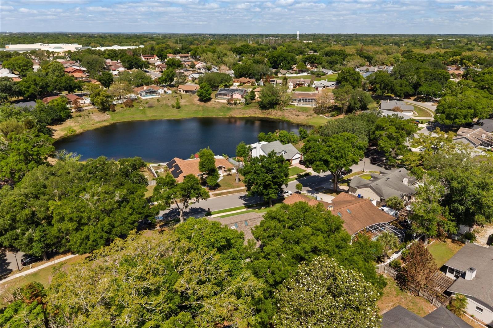 Image 40 of 43 For 925 Red Dandy Drive