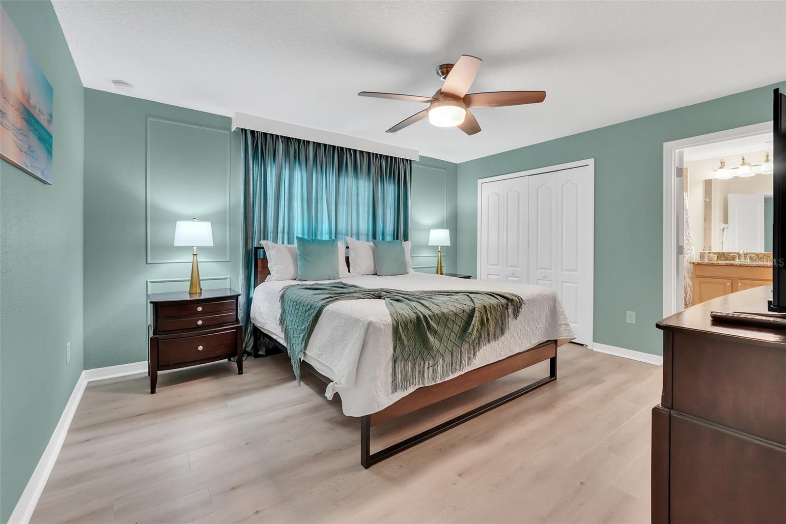 Image 18 of 62 For 8958 Cat Palm Road