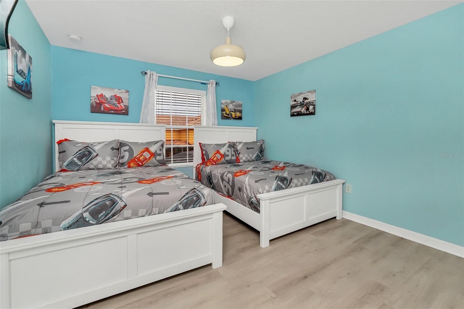 Image 24 of 62 For 8958 Cat Palm Road