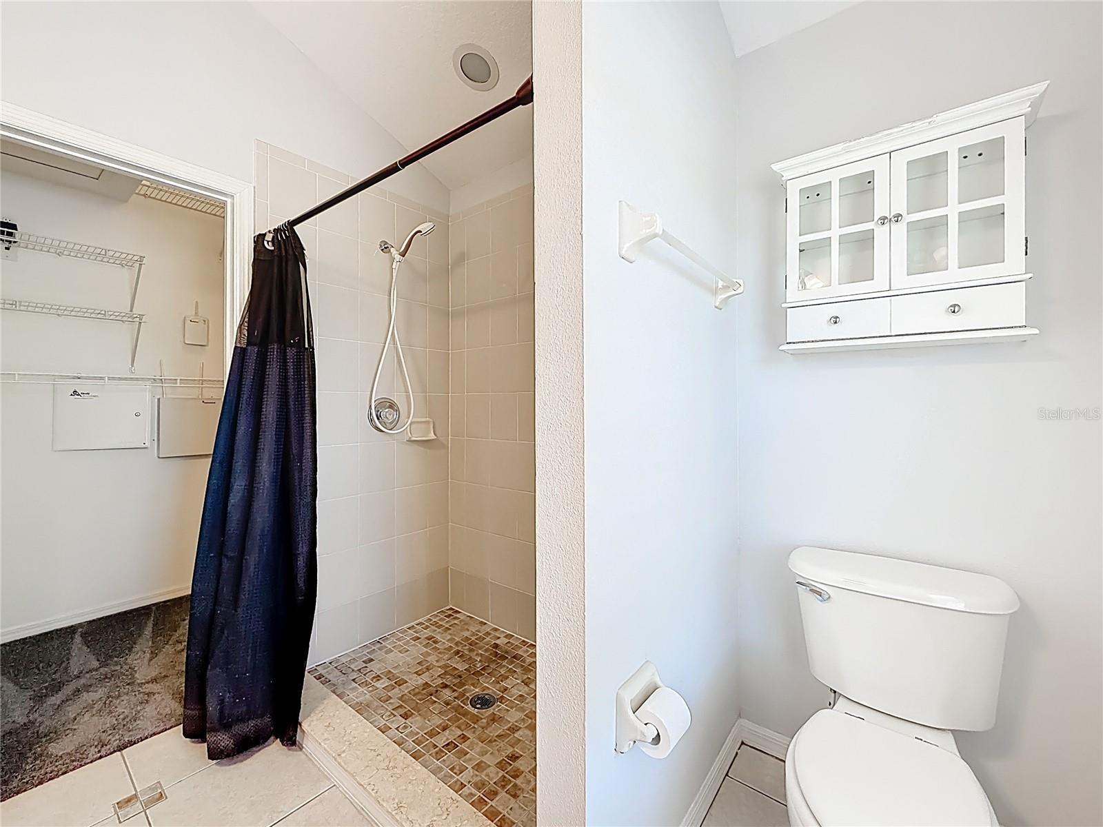 Image 18 of 36 For 6279 Chickasaw Trail