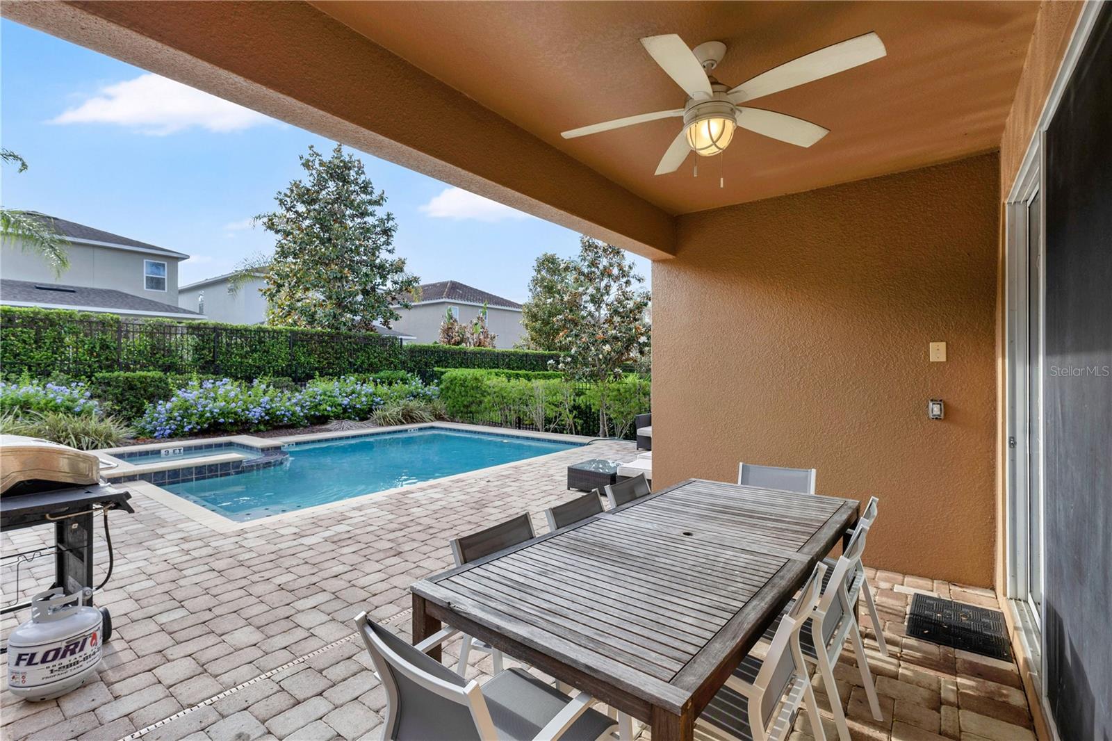 Image 15 of 45 For 410 Novi Path