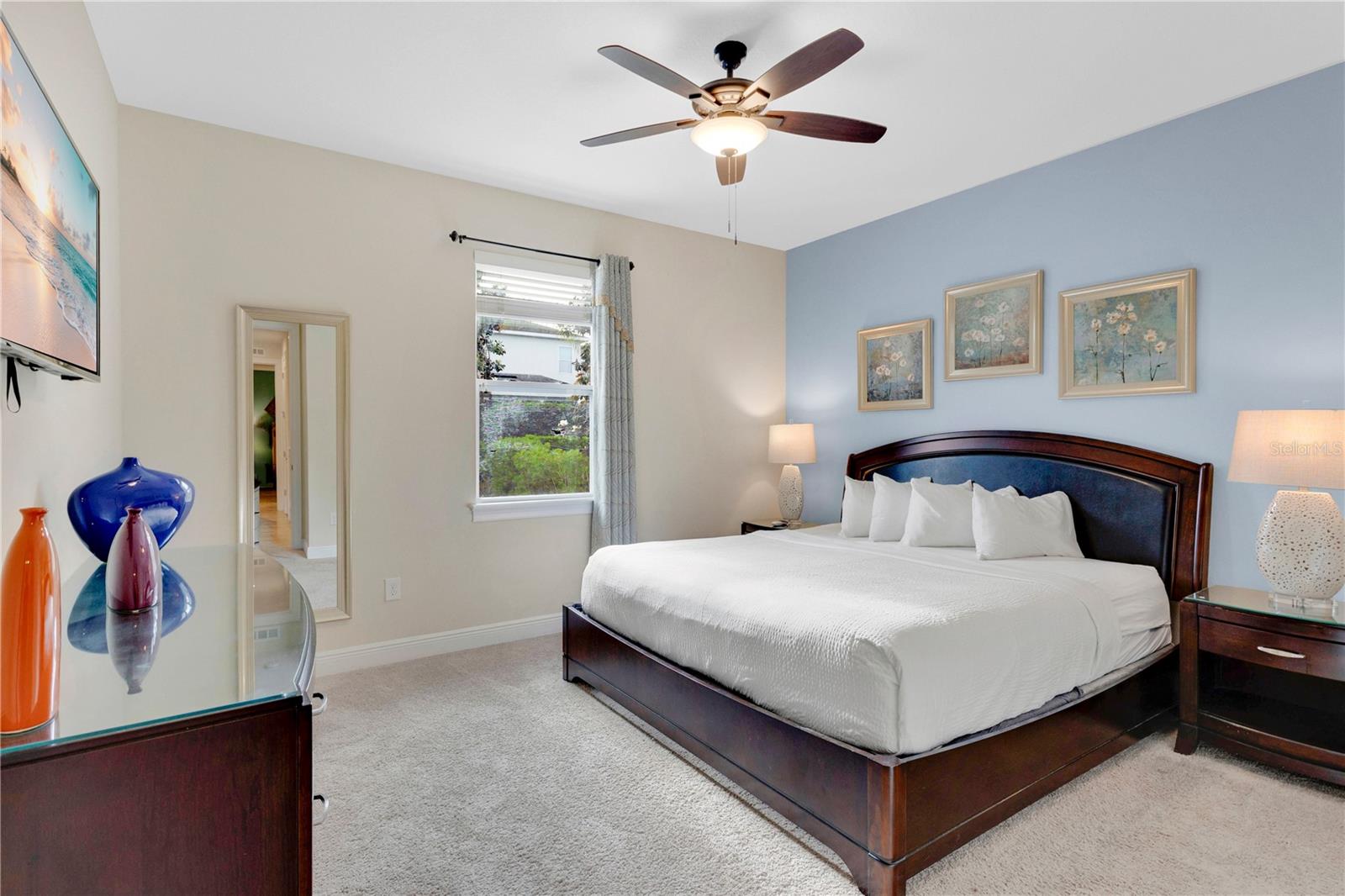 Image 24 of 45 For 410 Novi Path