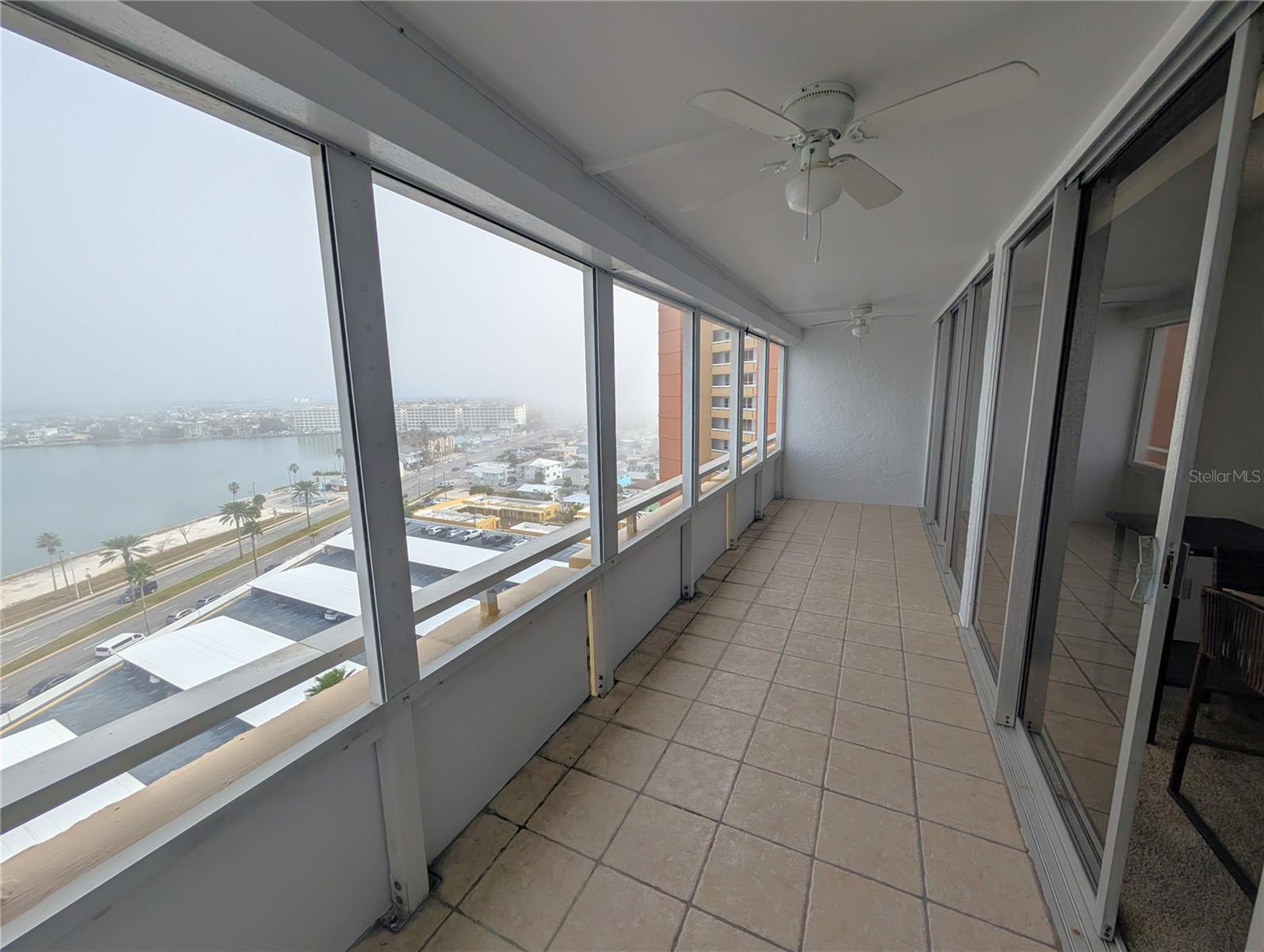 Image 13 of 19 For 17920 Gulf Boulevard 1208a