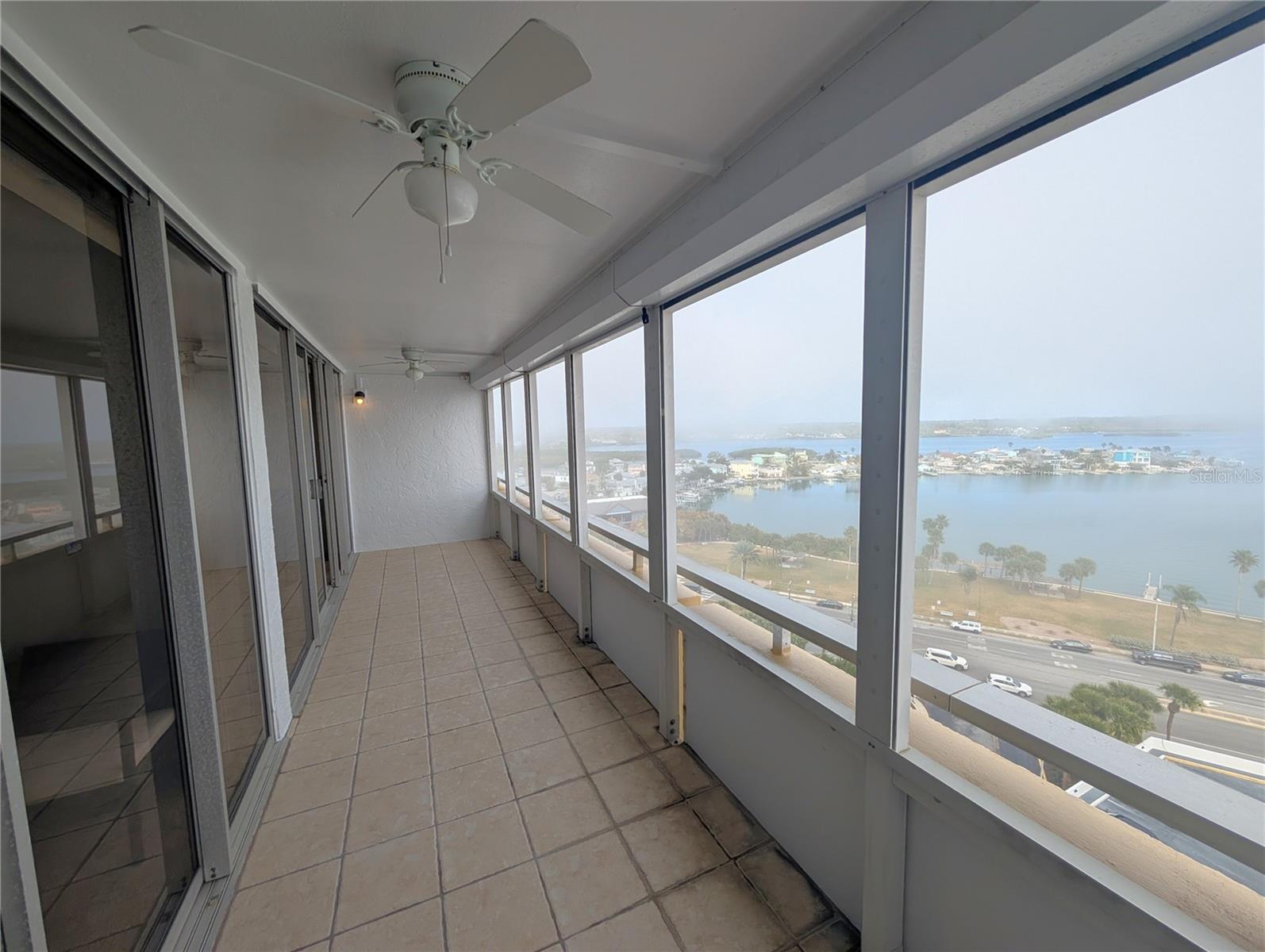 Image 14 of 19 For 17920 Gulf Boulevard 1208a