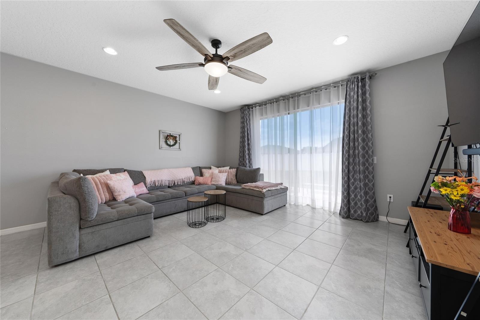 Image 22 of 38 For 8746 Conoy Avenue