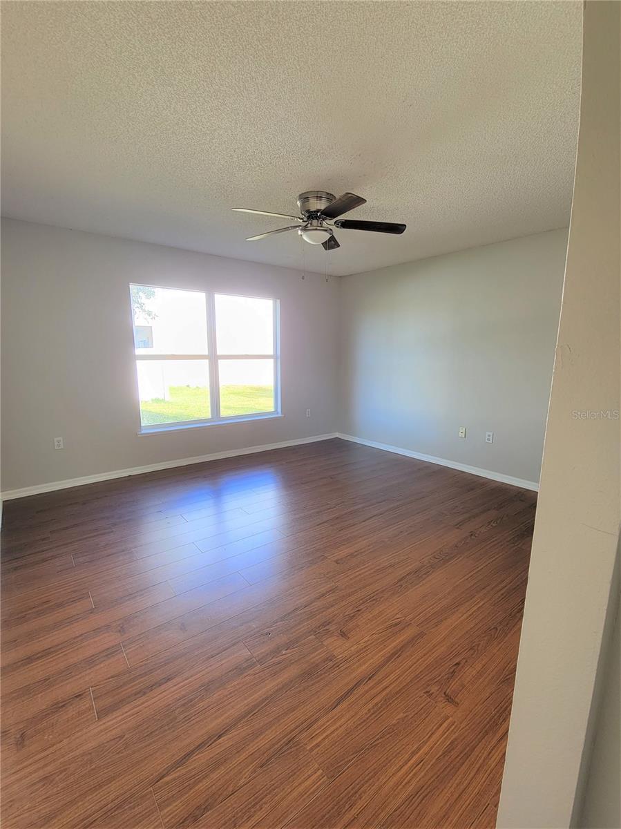Image 16 of 27 For 4963 Fiske Circle