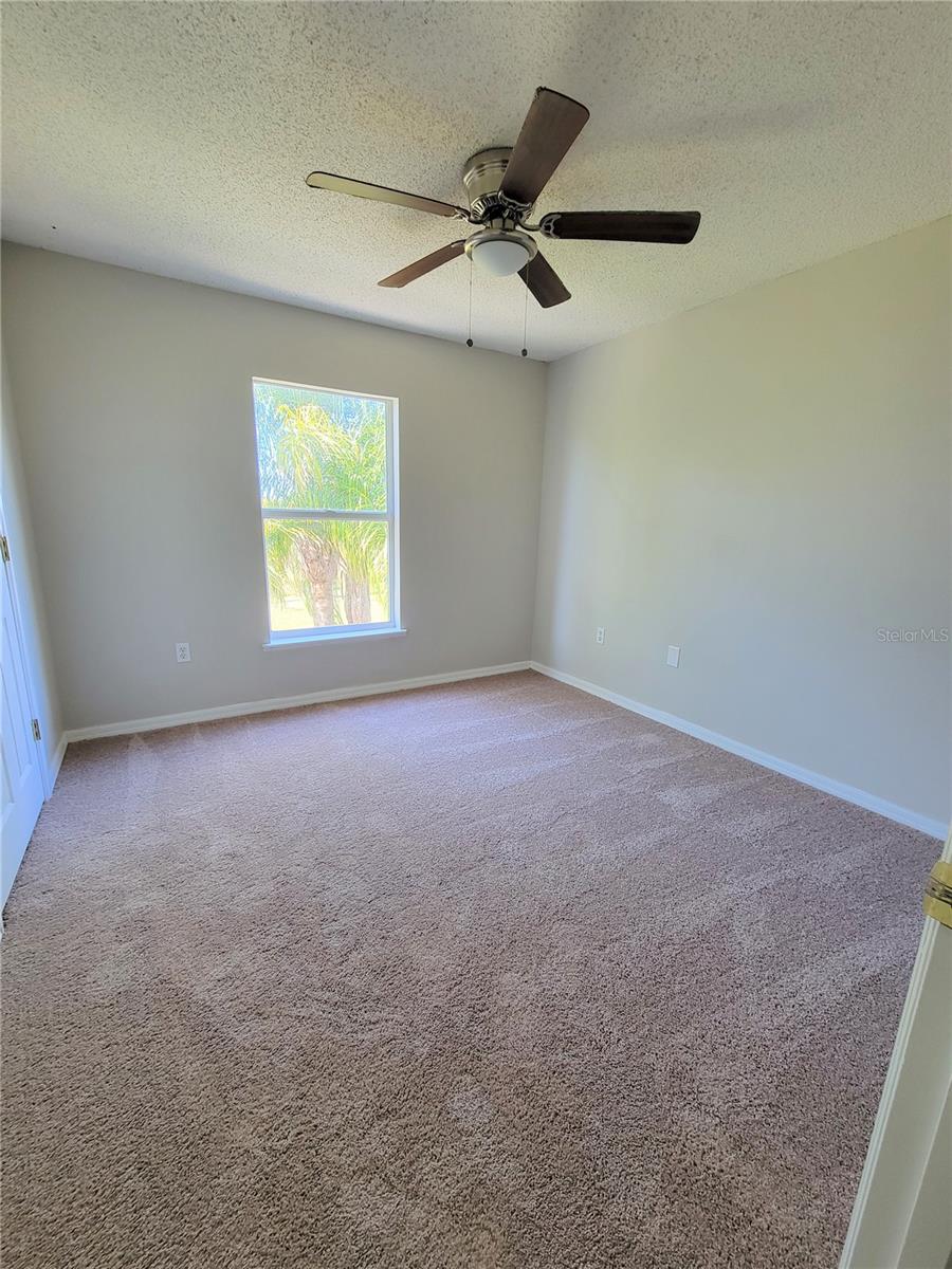 Image 21 of 27 For 4963 Fiske Circle