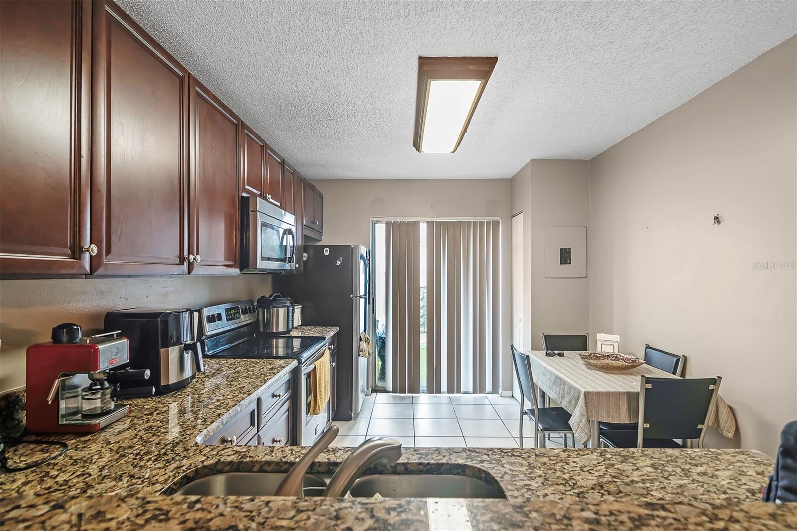 Image 5 of 14 For 3651 Goldenrod Road D102