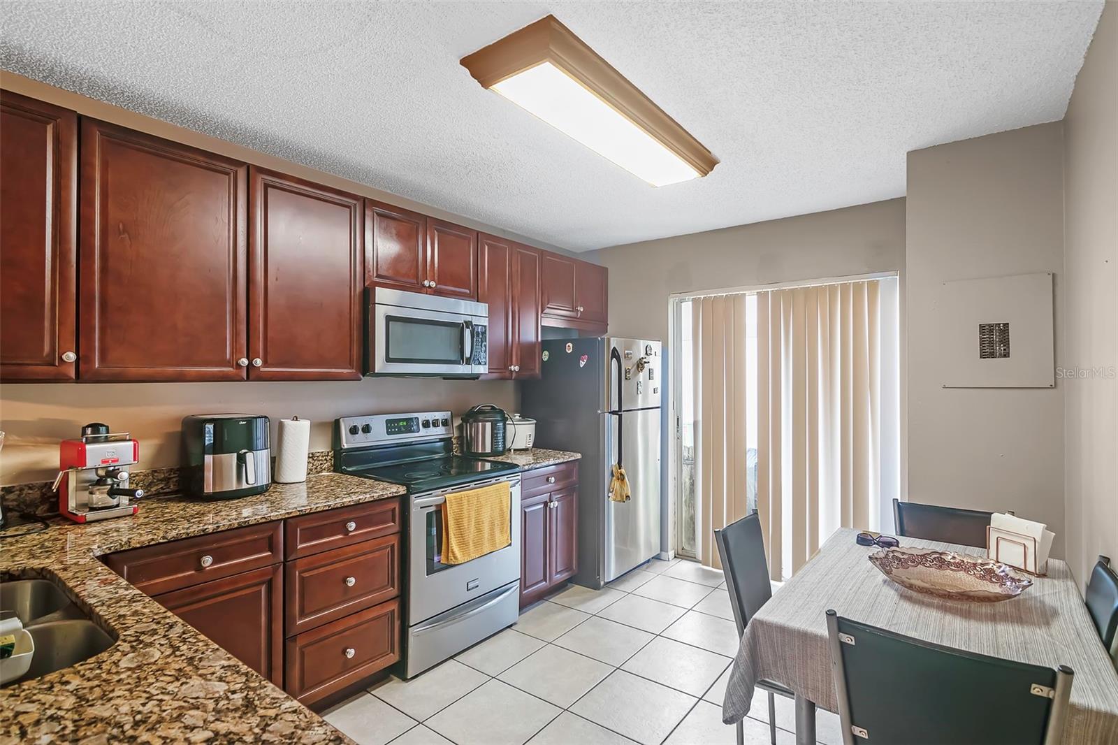 Image 6 of 14 For 3651 Goldenrod Road D102