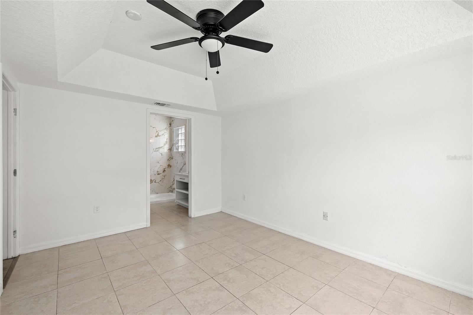 Image 14 of 27 For 5376 Cona Reef Court