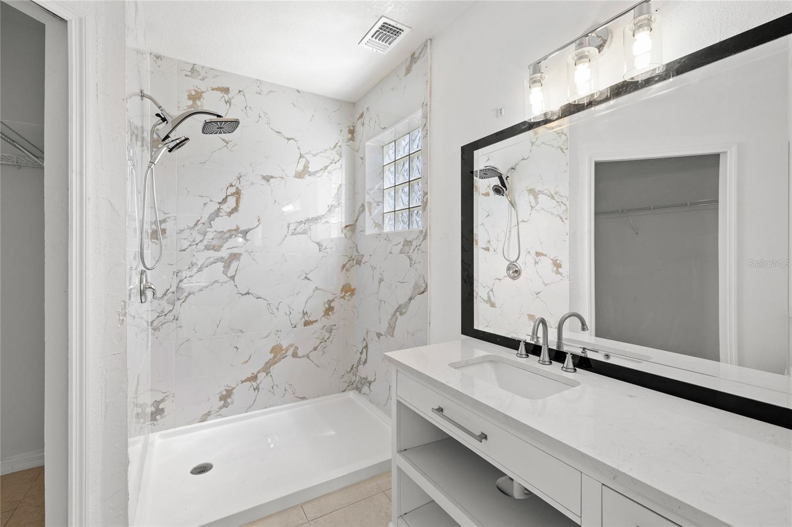 Image 15 of 27 For 5376 Cona Reef Court