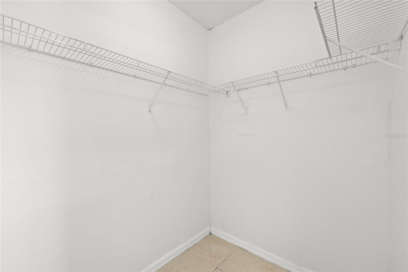 Image 17 of 27 For 5376 Cona Reef Court