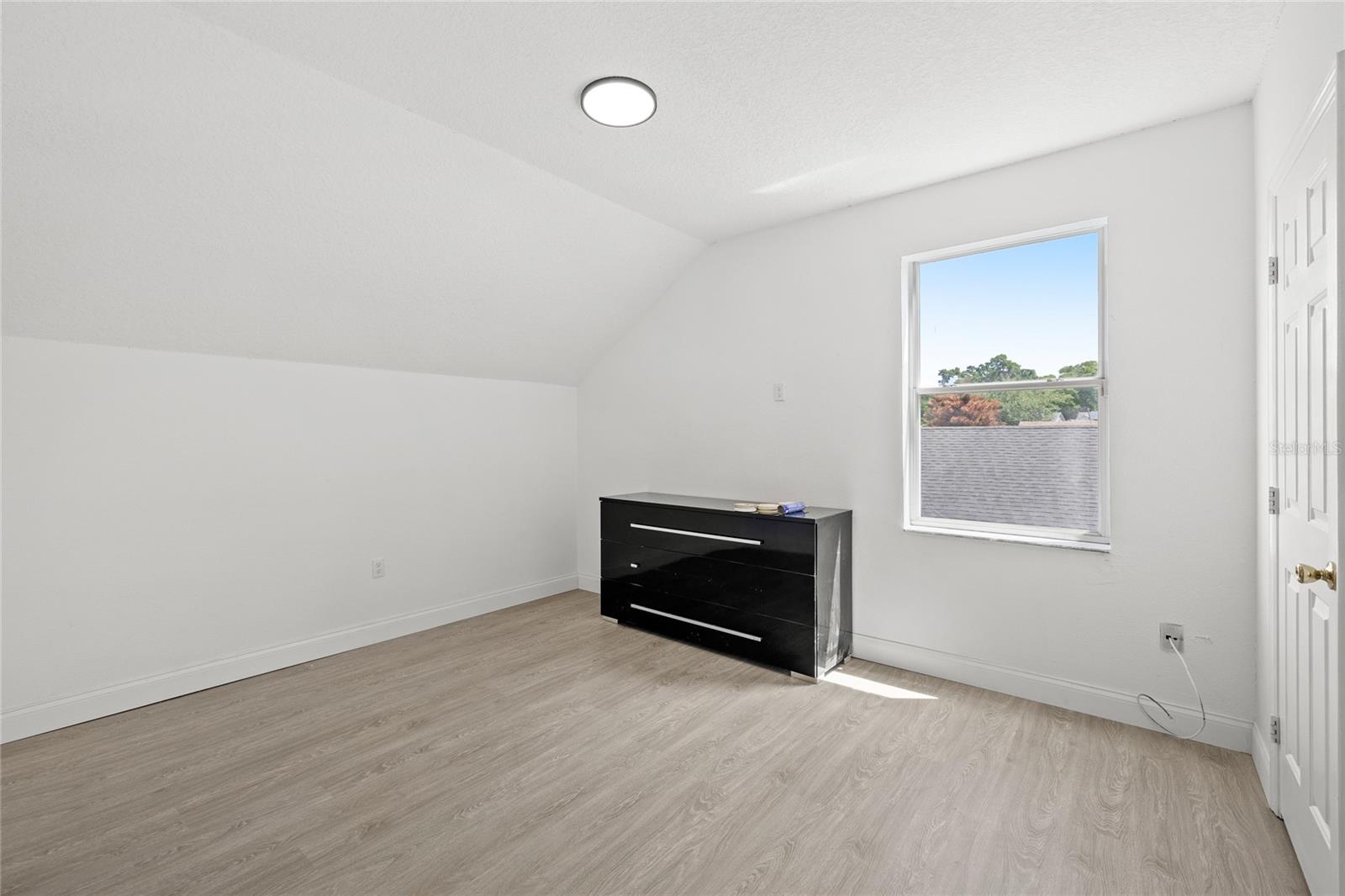 Image 19 of 27 For 5376 Cona Reef Court