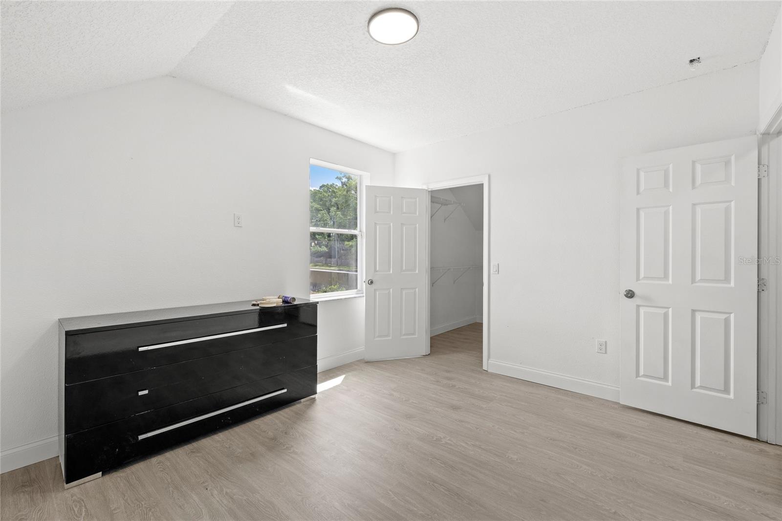 Image 20 of 27 For 5376 Cona Reef Court