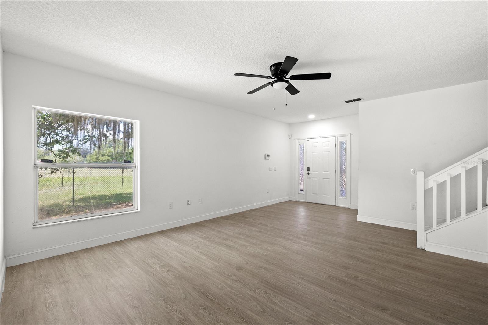 Image 4 of 27 For 5376 Cona Reef Court