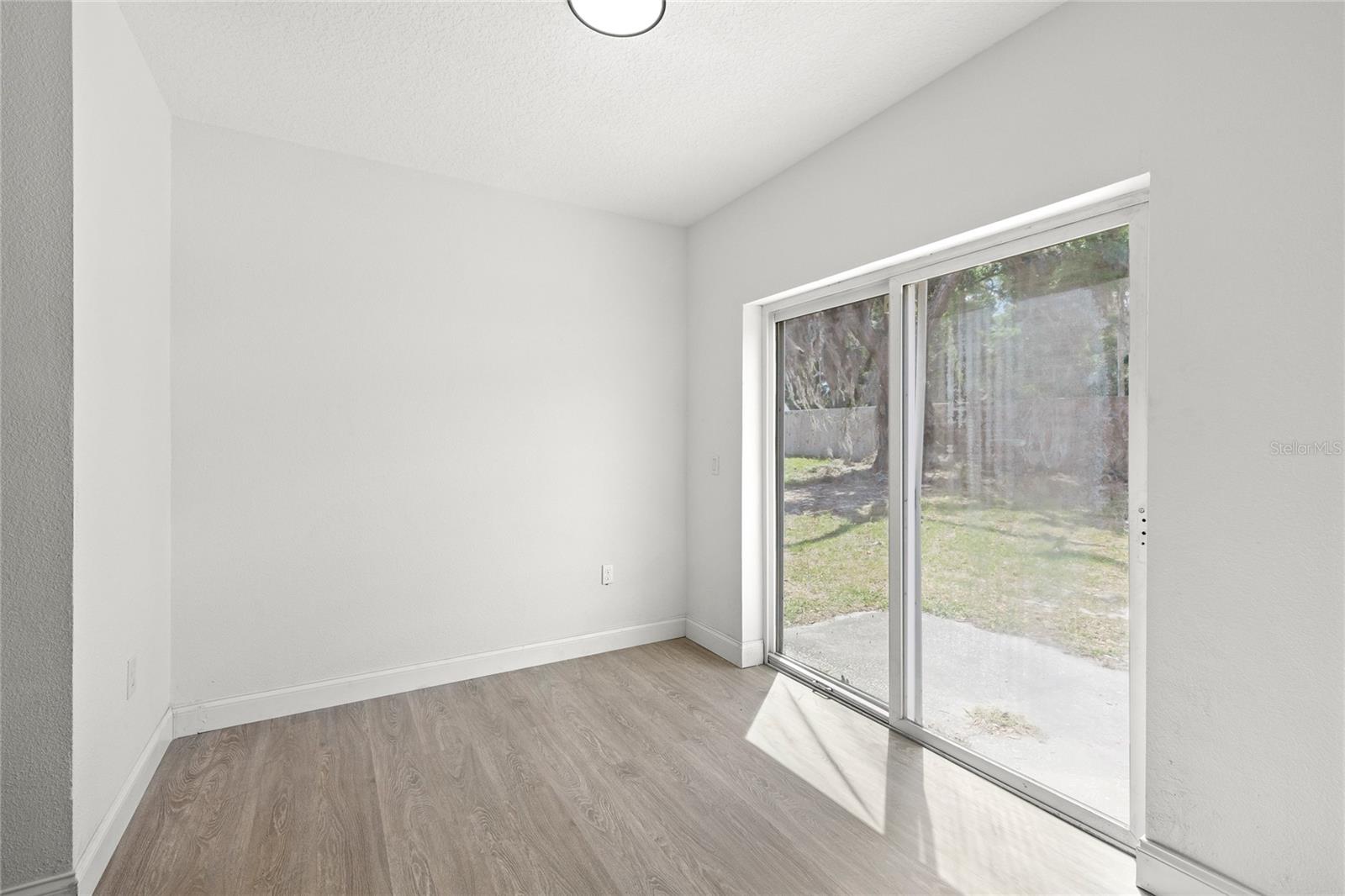 Image 8 of 27 For 5376 Cona Reef Court