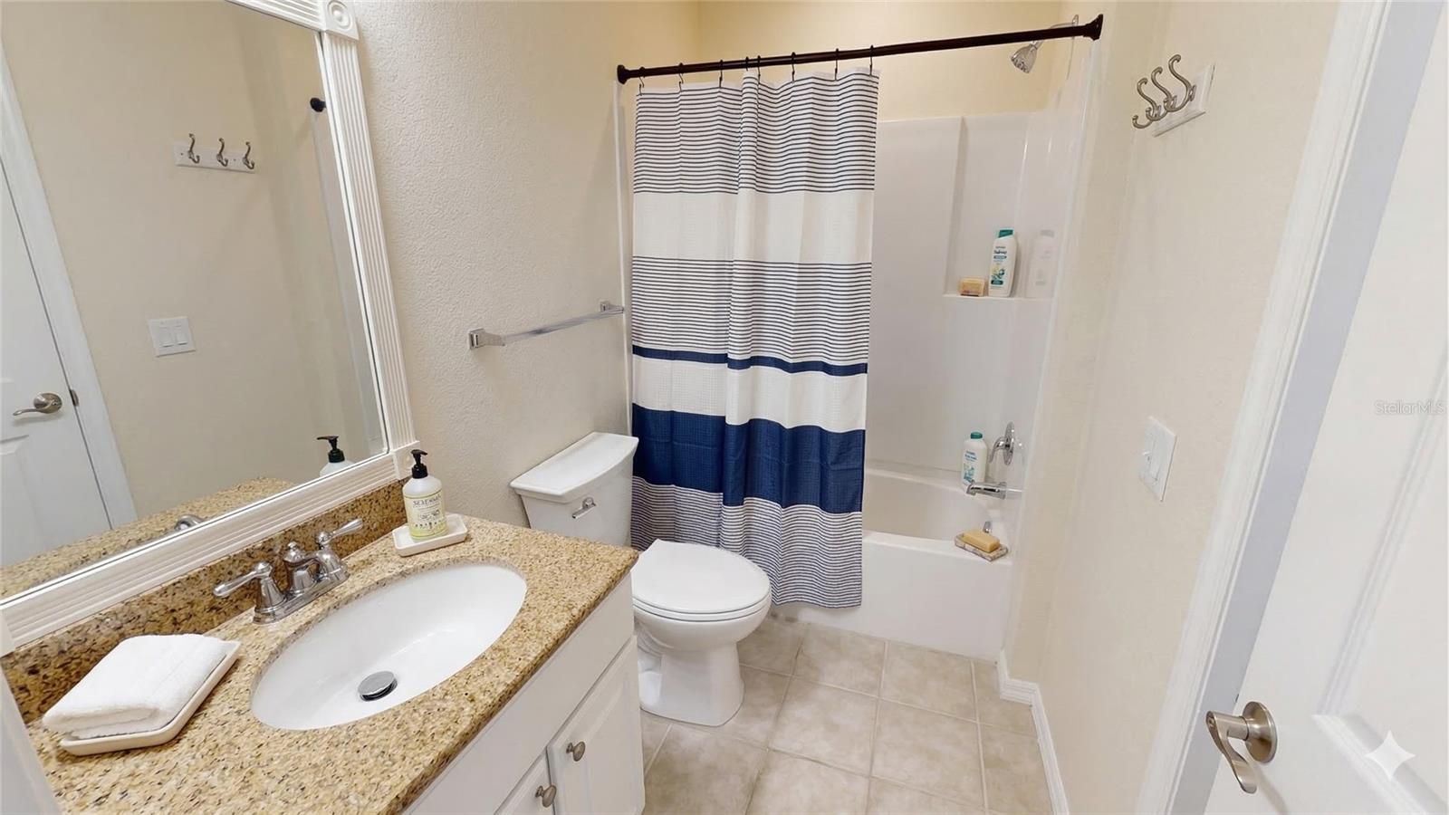 Image 9 of 15 For 430 Southern Pecan Circle 101