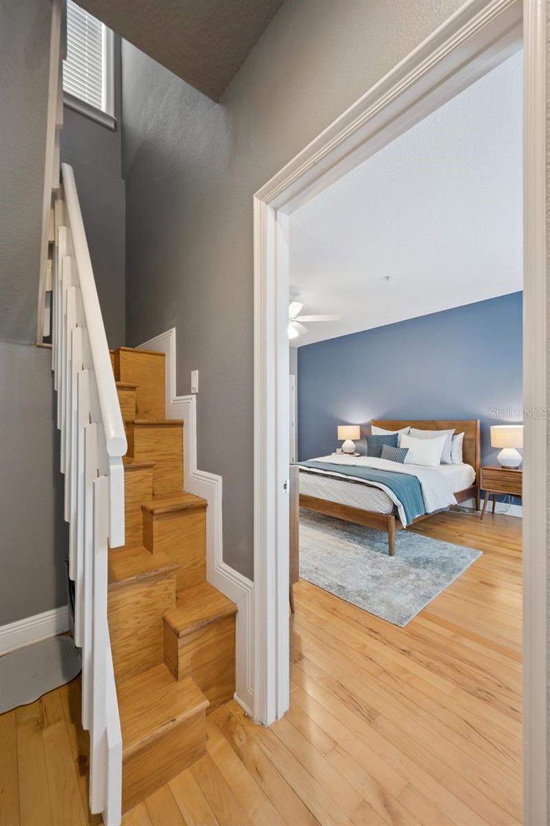 Image 37 of 48 For 1151 Delaney Avenue 3