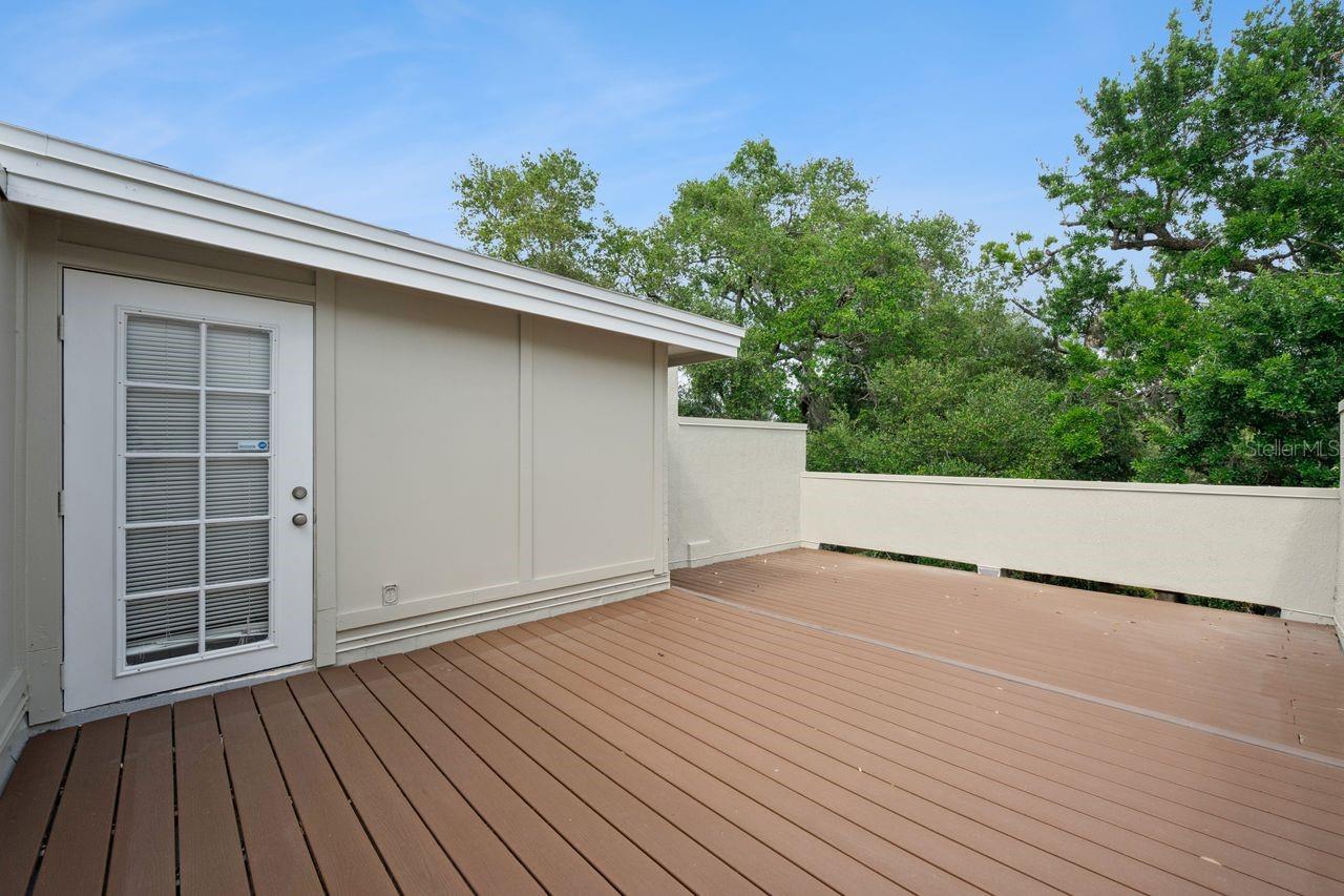 Image 38 of 48 For 1151 Delaney Avenue 3