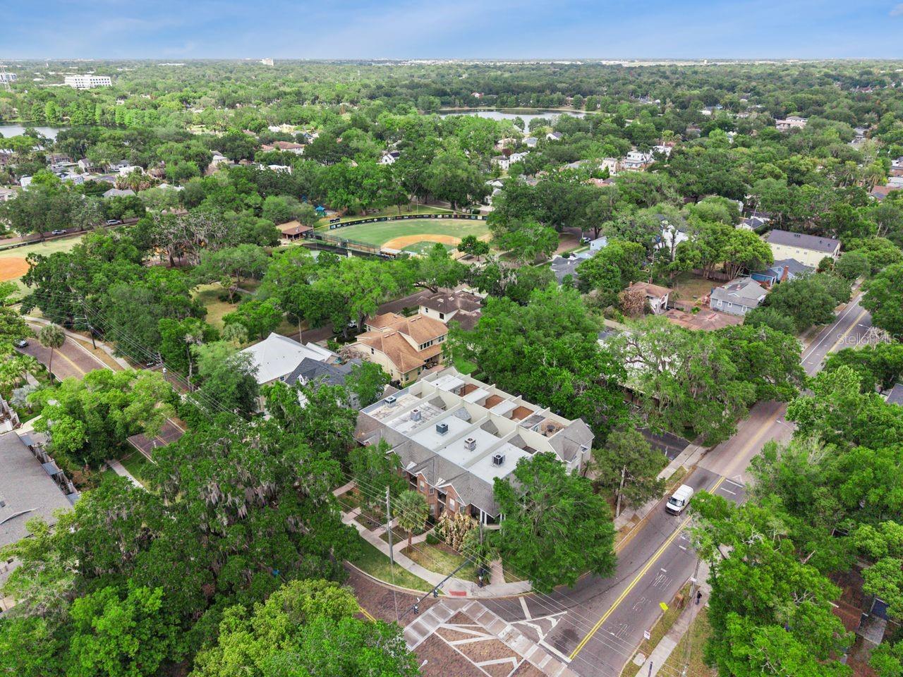 Image 44 of 48 For 1151 Delaney Avenue 3