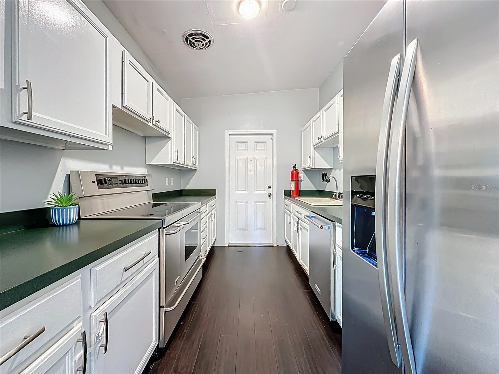 Image 10 of 44 For 7615 Mayapple Road