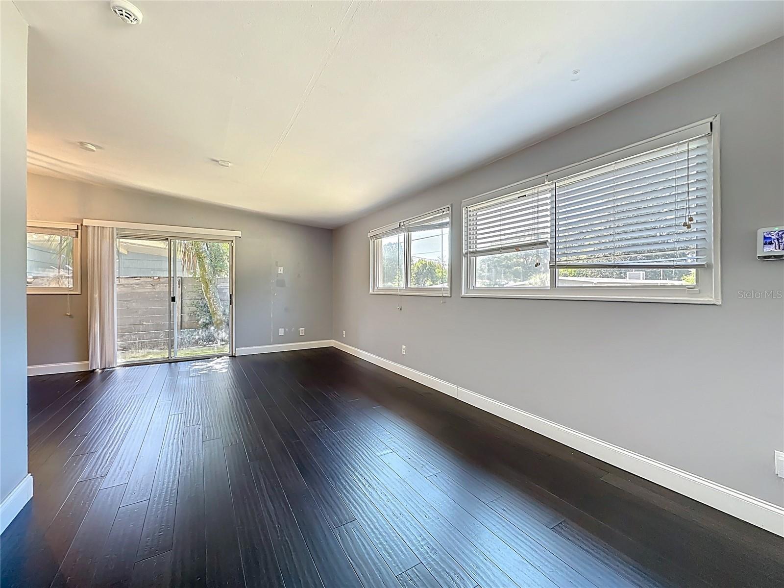 Image 5 of 44 For 7615 Mayapple Road