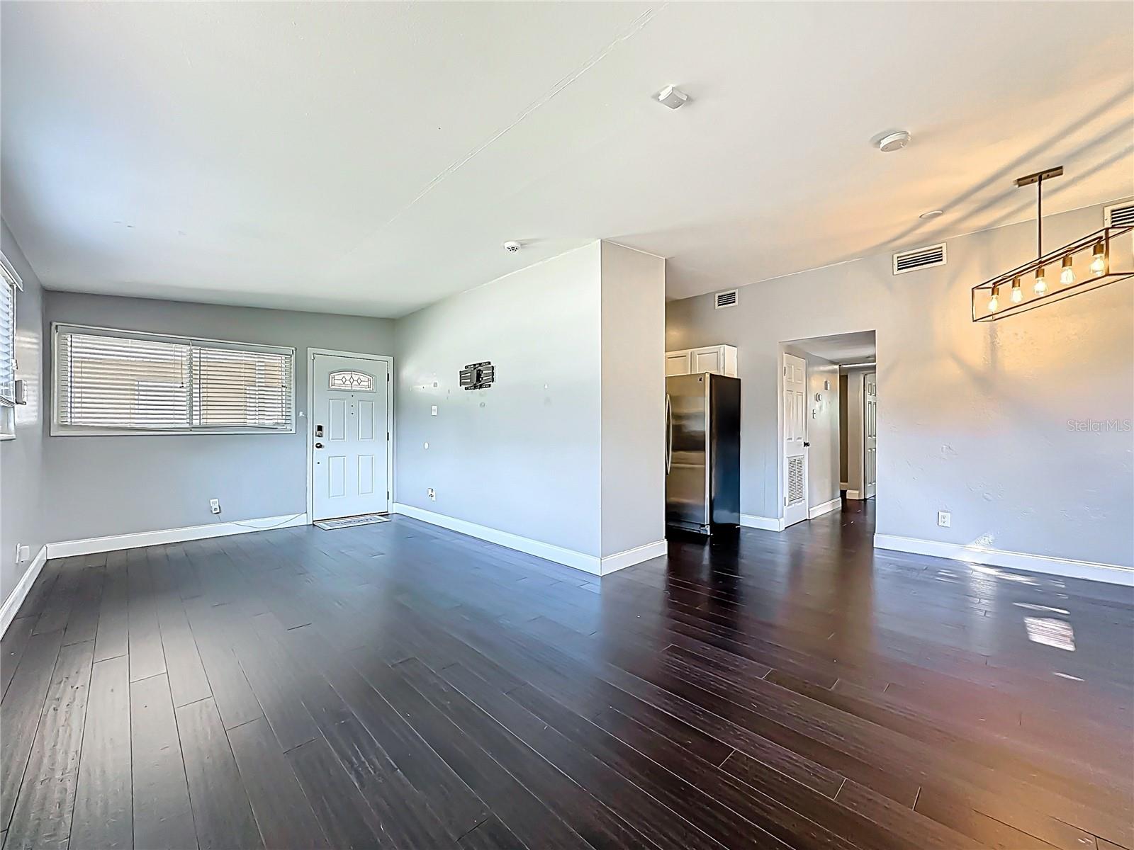 Image 7 of 44 For 7615 Mayapple Road