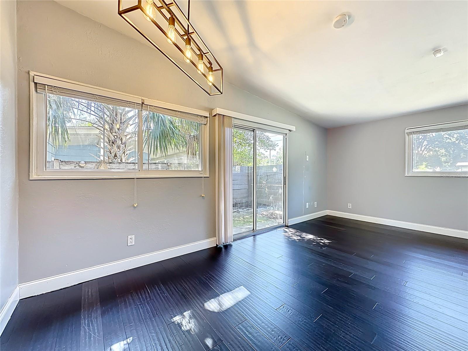 Image 9 of 44 For 7615 Mayapple Road