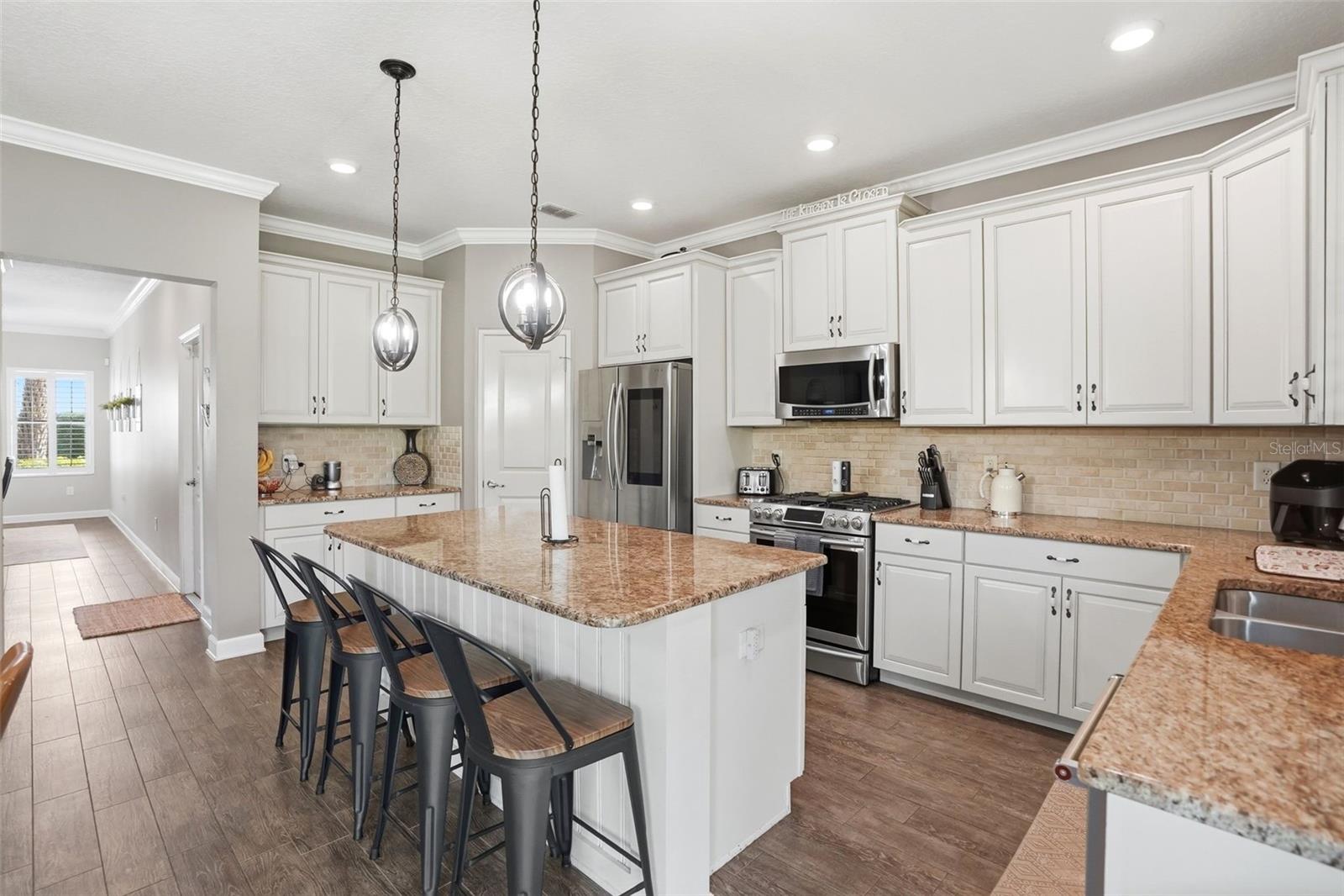 Image 13 of 45 For 7692 Green Mountain Way