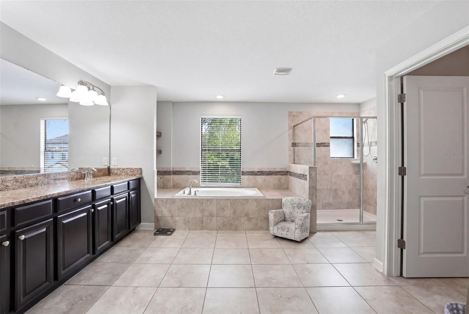 Image 24 of 45 For 7692 Green Mountain Way