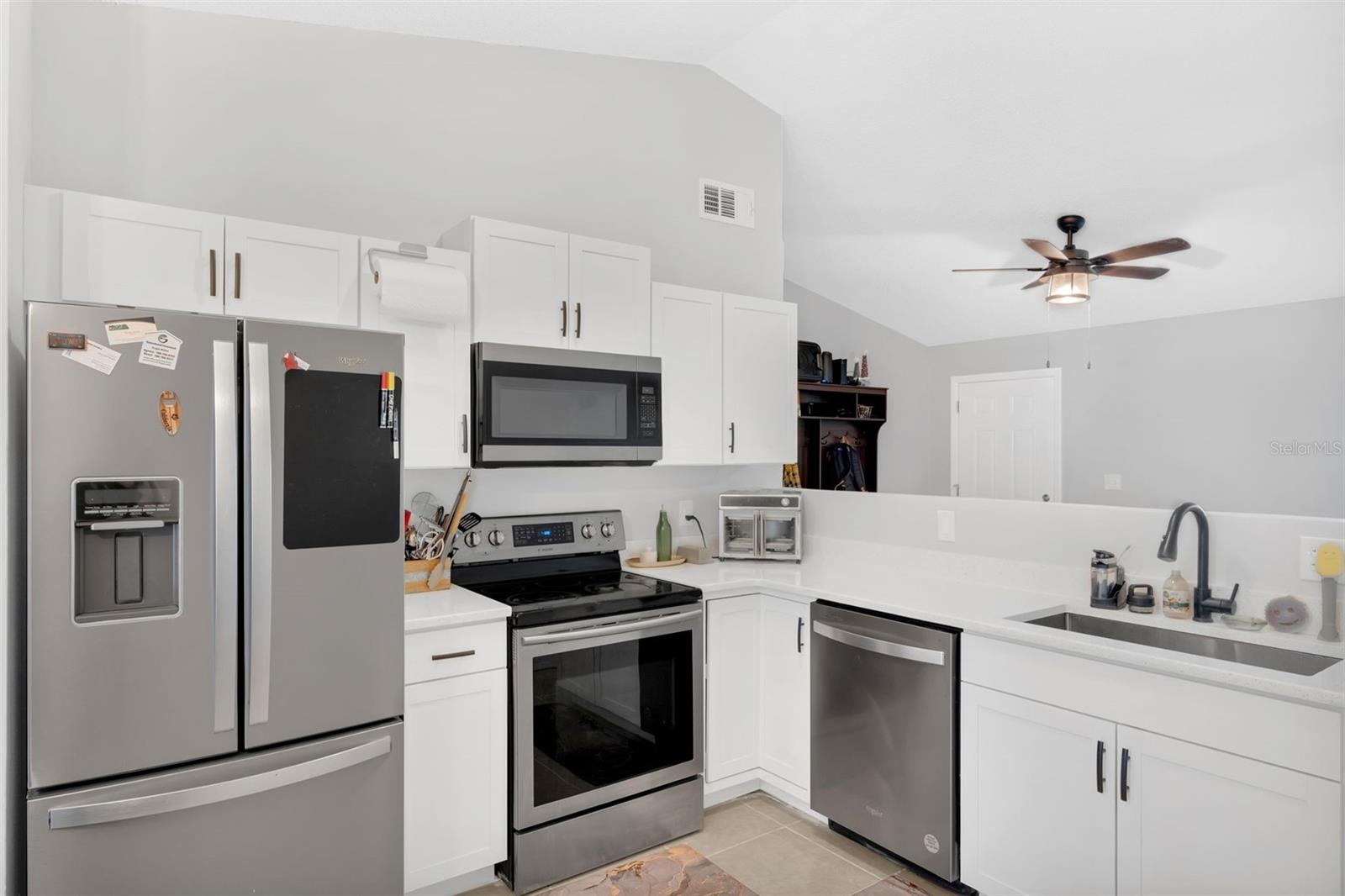 Image 13 of 21 For 1397 Candlewyck Drive
