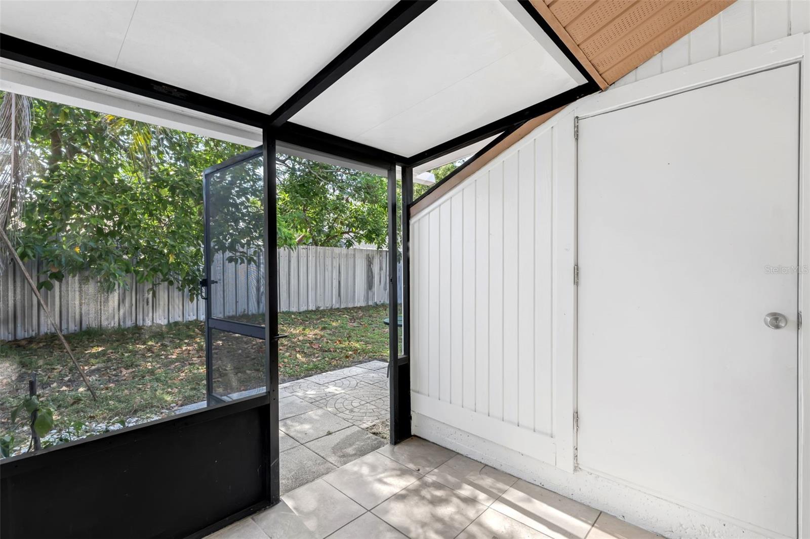 Image 19 of 21 For 1397 Candlewyck Drive