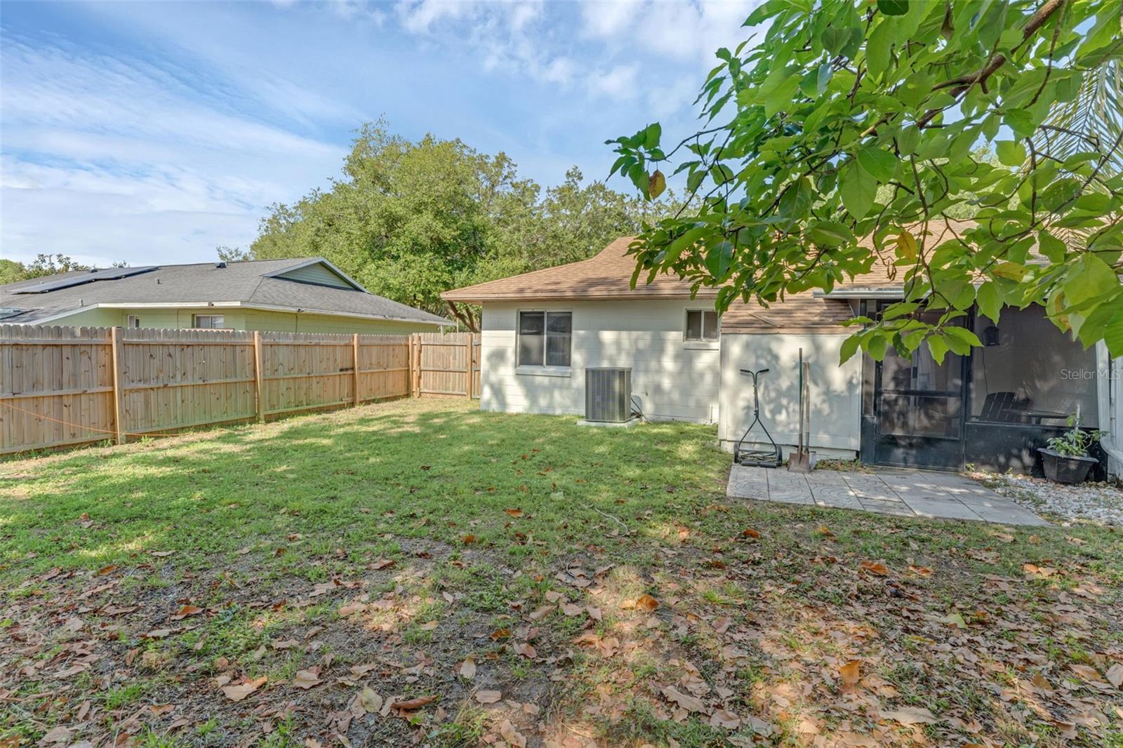 Image 20 of 21 For 1397 Candlewyck Drive