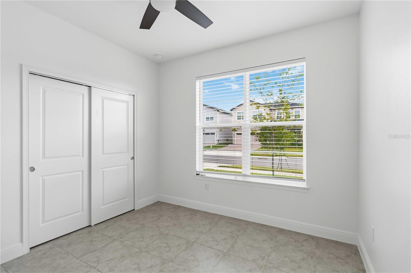 Image 23 of 27 For 4848 Shady Pines Drive
