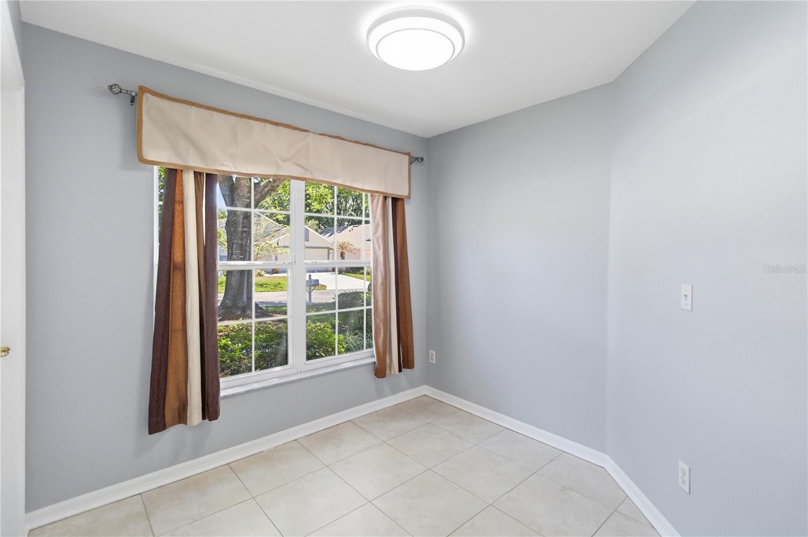 Image 10 of 37 For 3624 Westerham Drive