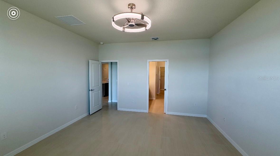 Image 10 of 35 For 3099 Springbank Drive