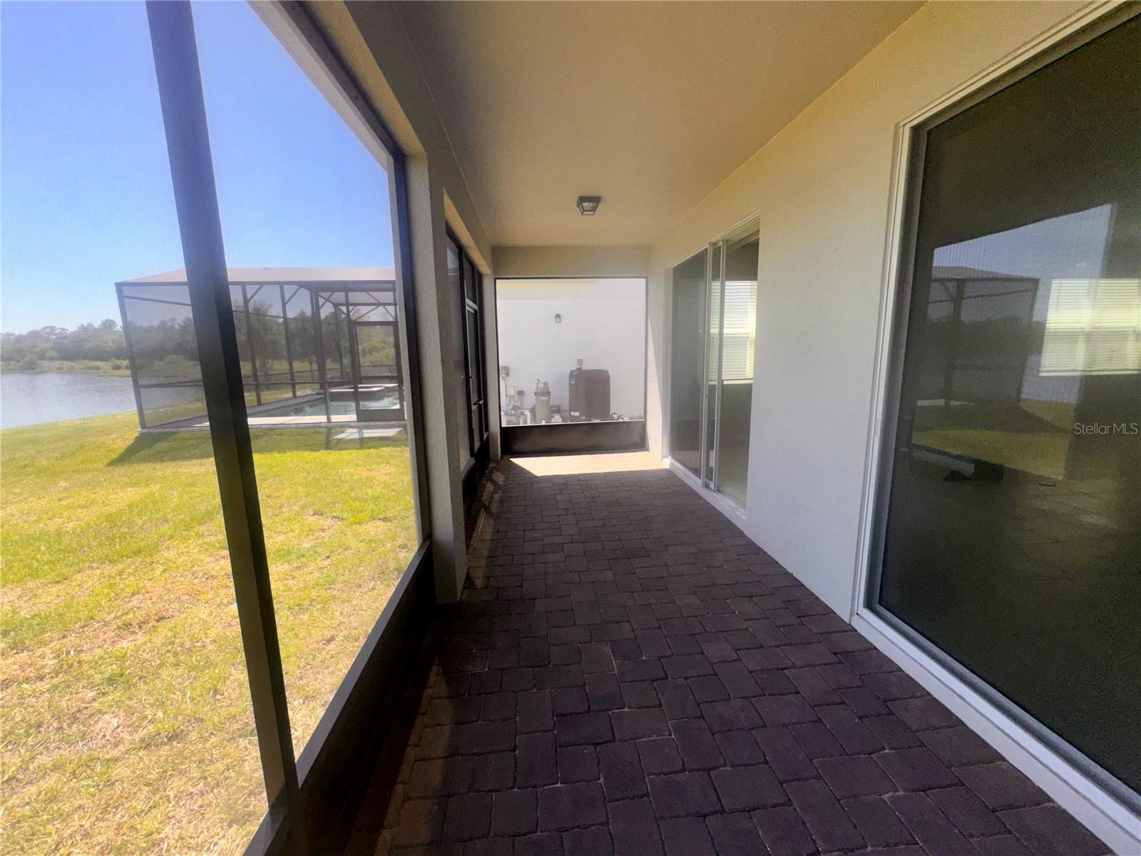 Image 15 of 35 For 3099 Springbank Drive