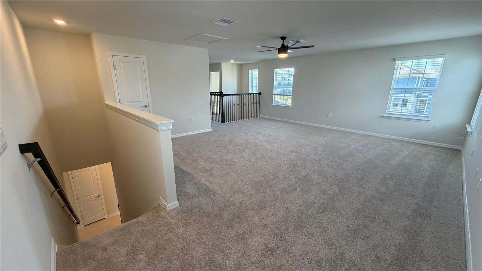 Image 18 of 35 For 3099 Springbank Drive