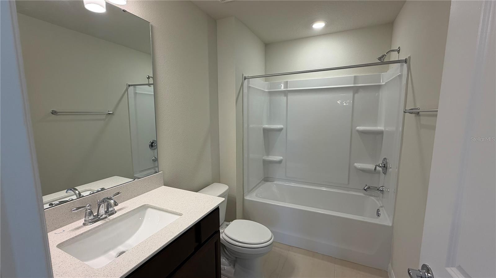 Image 22 of 35 For 3099 Springbank Drive